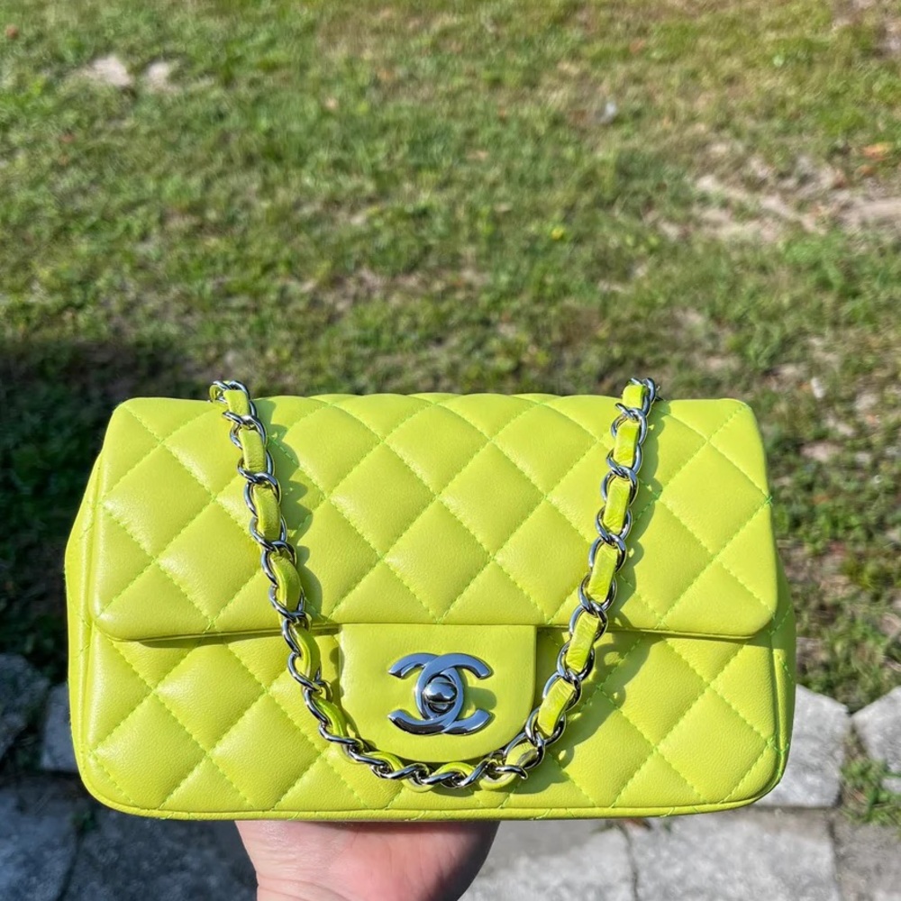 Chanel - Picture 11 of 16